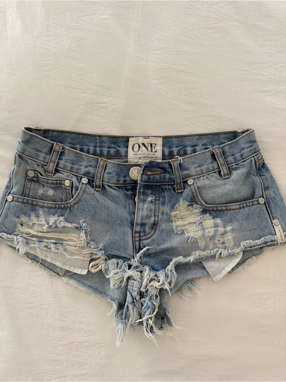 One Teaspoon Teal-Blue Distressed Denim Women’s Shorts